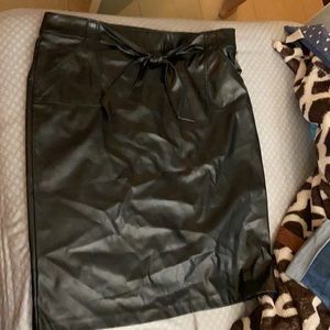 Black leather skirt with front tie